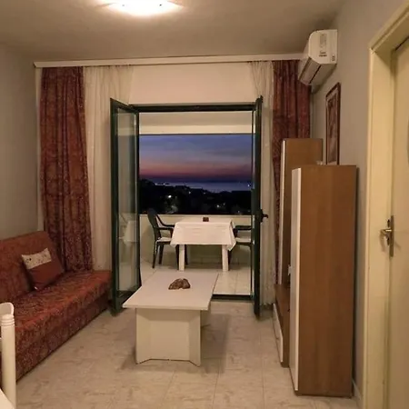 Family-friendly With Swimming Pool Kali, Ugljan - 14116 Апартаменты Кали