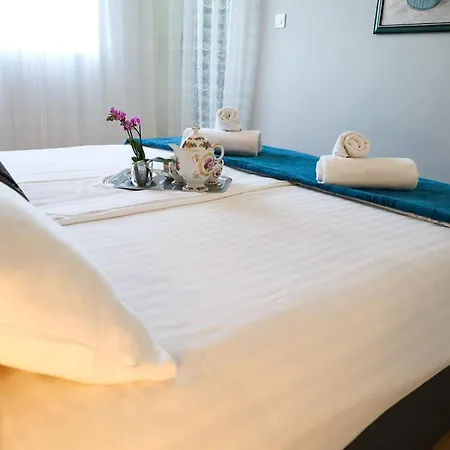 Family-friendly With Swimming Pool Kali, Ugljan - 14116