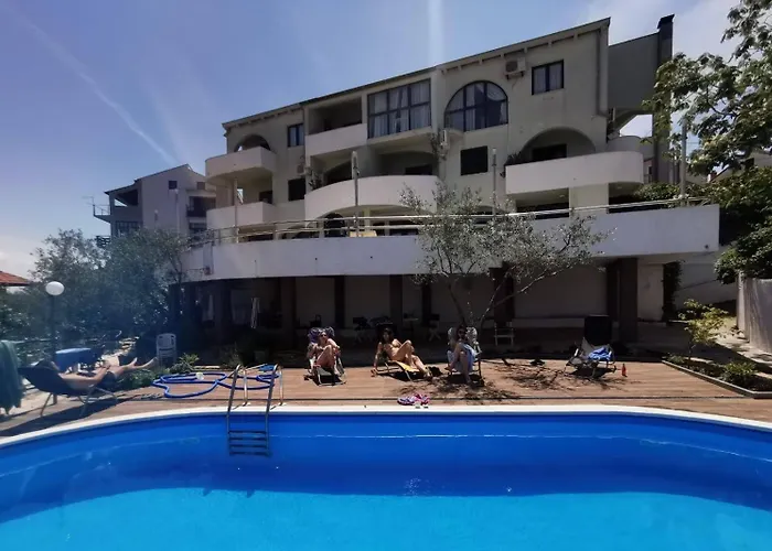 Family-friendly With Swimming Pool Kali, Ugljan - 14116 Kali