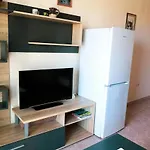 アパート Family-friendly With Swimming Pool Kali, Ugljan - 14116 カリ