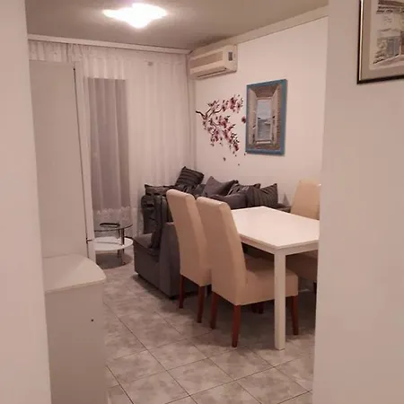 Family-friendly With Swimming Pool Kali, Ugljan - 14116 Apartamento *
