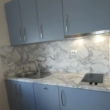 Family-friendly With Swimming Pool Kali, Ugljan - 14116 Apartamento Kali